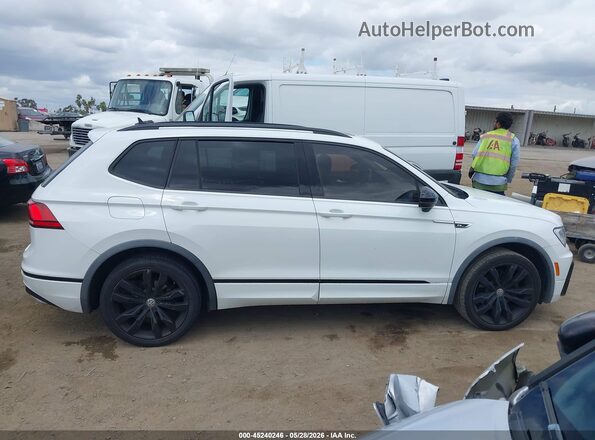 3VV3B7AX0LM115566 2020 VOLKSWAGEN TIGUAN White Вид задньої частини салону