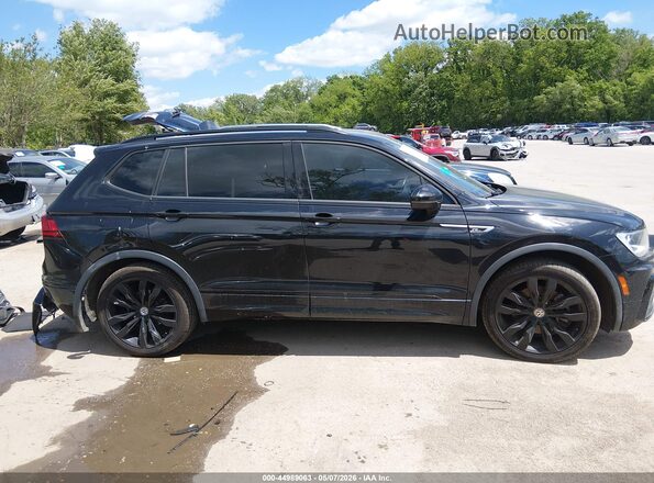 3VV3B7AX0MM087396 2021 VOLKSWAGEN TIGUAN Black Widok wnętrza z tyłu