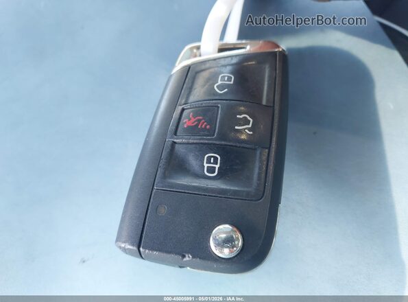 3VV3B7AX0MM128612 2021 VOLKSWAGEN TIGUAN Серый Вид панели приборов