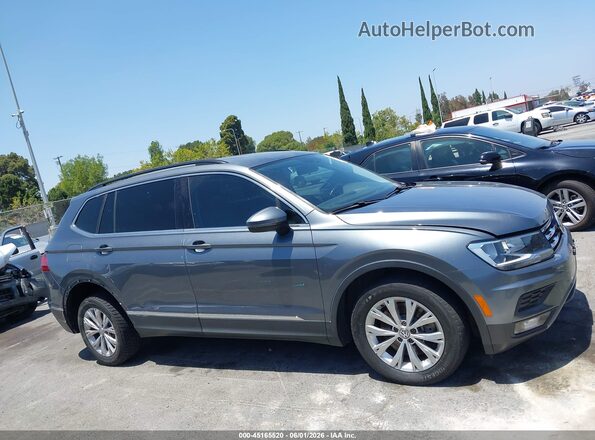 3VV3B7AX1JM017854 2018 VOLKSWAGEN TIGUAN Gray Vista interior trasera