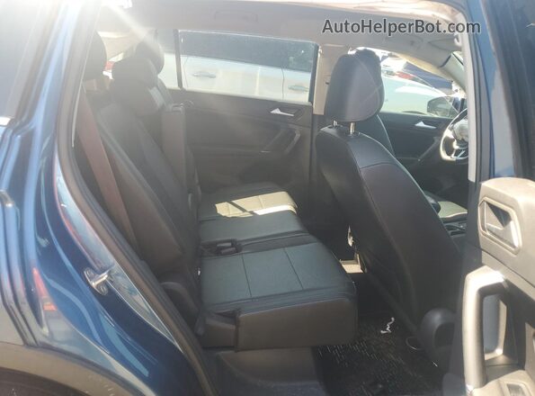 3VV3B7AX1LM129735 2020 VOLKSWAGEN TIGUAN Blue Vista interior trasera