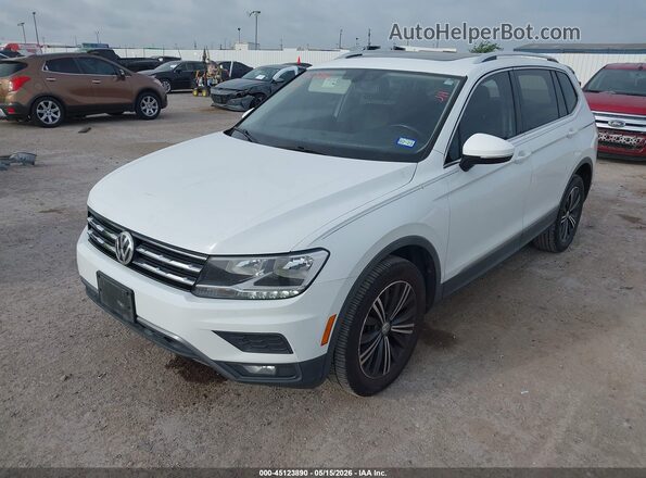 3VV3B7AX2JM039457 2018 VOLKSWAGEN TIGUAN White Передня ліва чверть