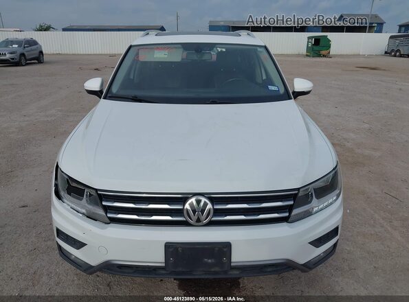 3VV3B7AX2JM039457 2018 VOLKSWAGEN TIGUAN White Вид спереду