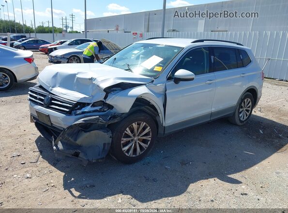3VV3B7AX2JM078663 2018 VOLKSWAGEN TIGUAN Silver Przód lewy