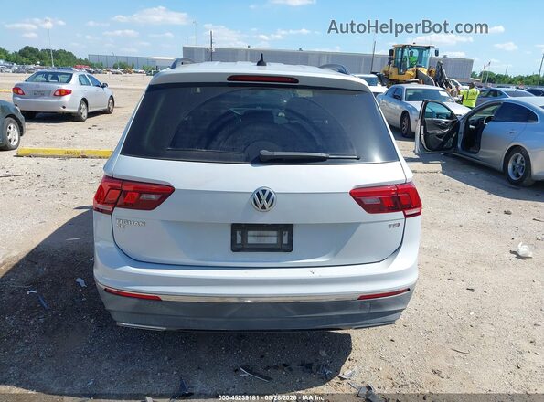 3VV3B7AX2JM078663 2018 VOLKSWAGEN TIGUAN Silver 