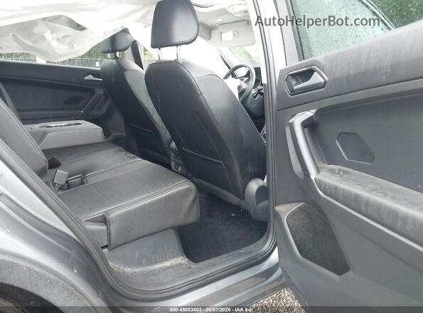 3VV3B7AX2JM169156 2018 VOLKSWAGEN TIGUAN Серый Вид наклейки с VIN-кодом