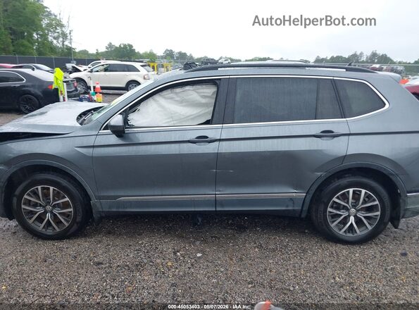3VV3B7AX2JM169156 2018 VOLKSWAGEN TIGUAN Серый 