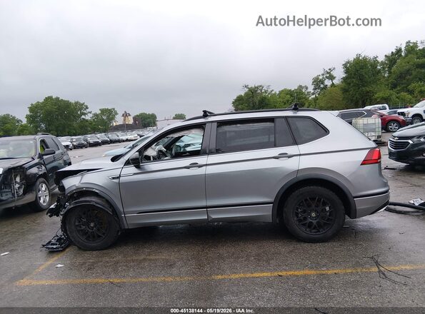 3VV3B7AX2LM105914 2020 VOLKSWAGEN TIGUAN Silver Вид задньої частини салону