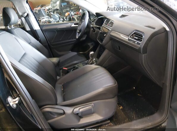 3VV3B7AX2NM100960 2022 VOLKSWAGEN TIGUAN Black Vista interior delantera