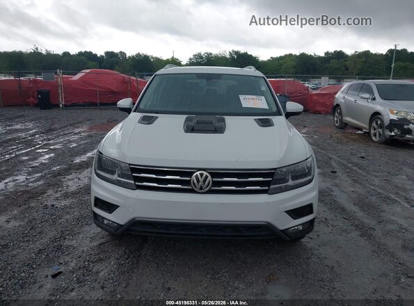 3VV3B7AX3JM089882 2018 VOLKSWAGEN TIGUAN White Vista del cuadro de instrumentos