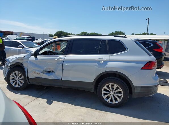 3VV3B7AX3KM048198 2019 VOLKSWAGEN TIGUAN White Widok wnętrza 360 stopni