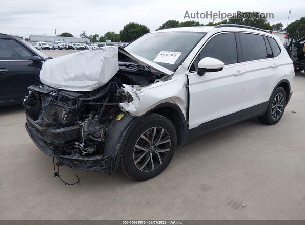 3VV3B7AX3KM194472 2019 VOLKSWAGEN TIGUAN White Przód lewy