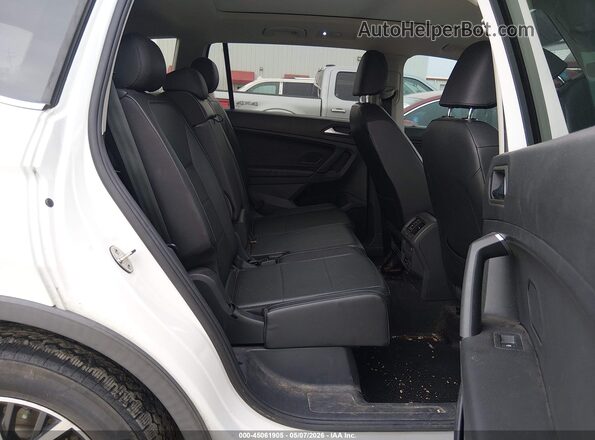 3VV3B7AX3KM194472 2019 VOLKSWAGEN TIGUAN White Widok naklejki z numerem VIN
