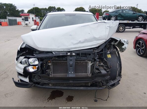 3VV3B7AX3KM194472 2019 VOLKSWAGEN TIGUAN White Widok wnętrza z tyłu
