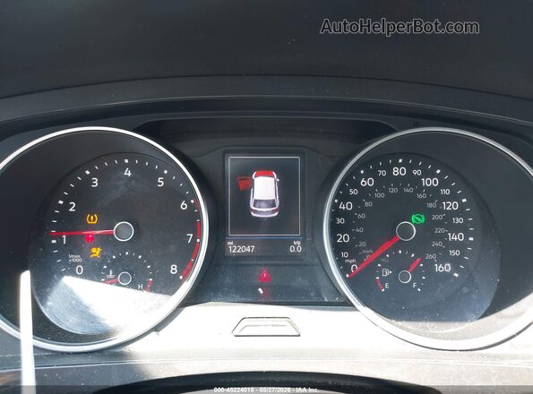 3VV3B7AX4LM033226 2020 VOLKSWAGEN TIGUAN Black Widok tylnych siedzeń