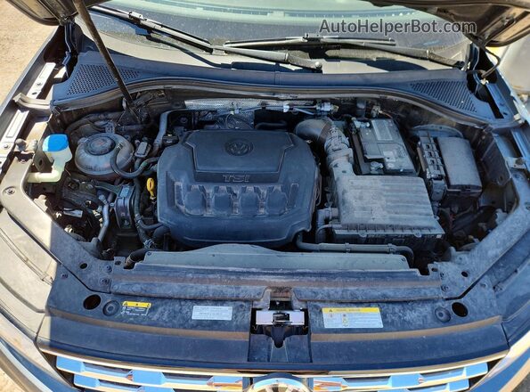 3VV3B7AX4LM147226 2020 VOLKSWAGEN TIGUAN Gray 
