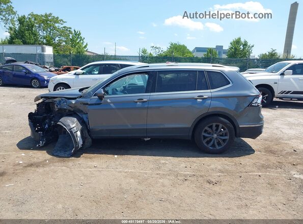 3VV3B7AX4PM095330 2023 VOLKSWAGEN TIGUAN Gray Rear interior view