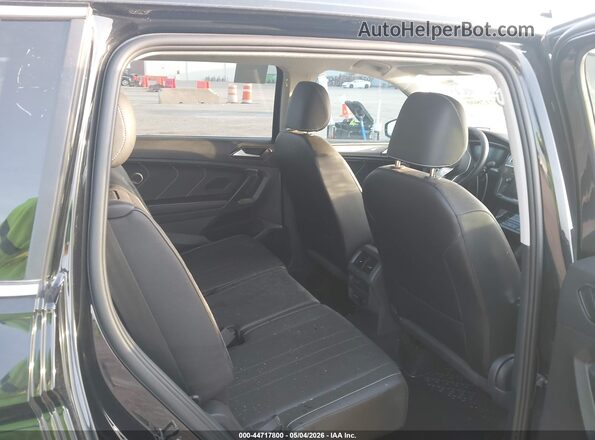 3VV3B7AX4PM131954 2023 VOLKSWAGEN TIGUAN Black 