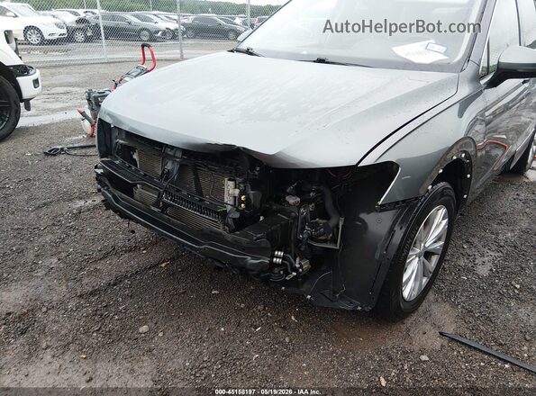 3VV3B7AX5JM071531 2018 VOLKSWAGEN TIGUAN Серый Вид спереди