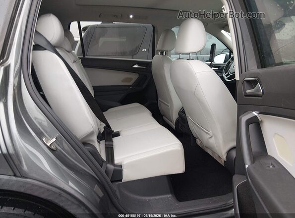 3VV3B7AX5JM071531 2018 VOLKSWAGEN TIGUAN Серый Вид наклейки с VIN-кодом
