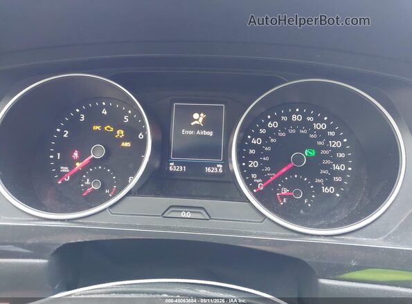 3VV3B7AX5JM134854 2018 VOLKSWAGEN TIGUAN Black Вид задніх сидінь