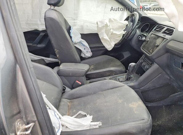 3VV3B7AX5LM125137 2020 VOLKSWAGEN TIGUAN Gray Вид салону спереду