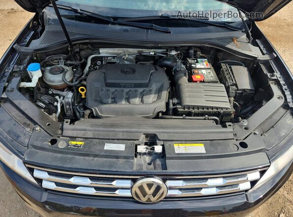 3VV3B7AX5MM004772 2021 VOLKSWAGEN TIGUAN Black 