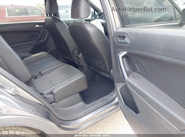 3VV3B7AX5MM059528 2021 VOLKSWAGEN TIGUAN Gray 