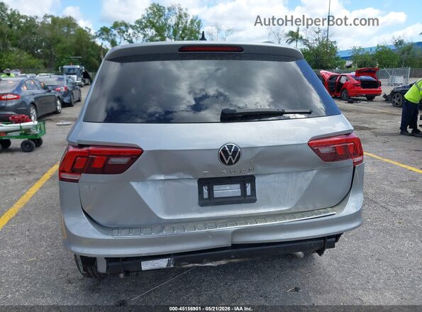 3VV3B7AX5RM168742 2024 VOLKSWAGEN TIGUAN Gray Widok z przodu