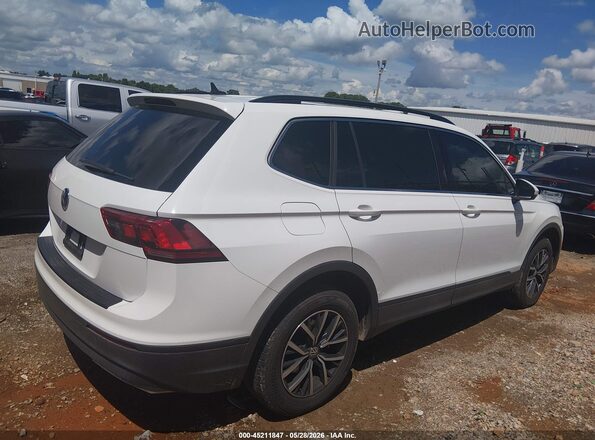 3VV3B7AX6KM183479 2019 VOLKSWAGEN TIGUAN White Vista interior trasera