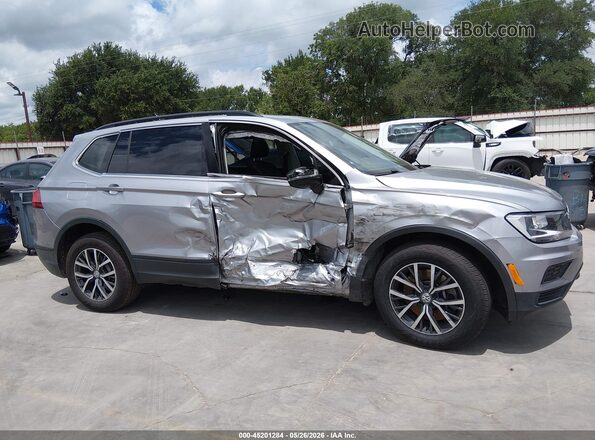 3VV3B7AX6KM193655 2019 VOLKSWAGEN TIGUAN Silver Front view