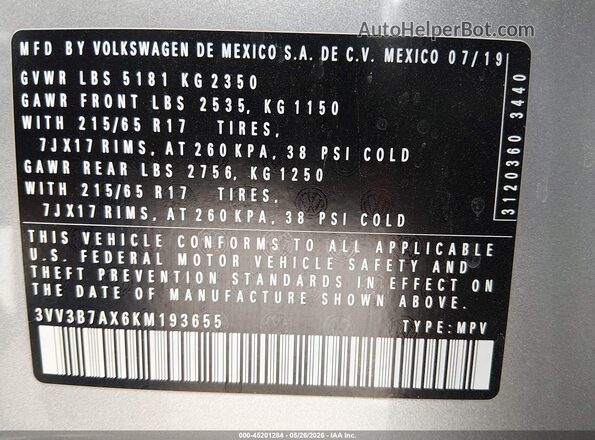 3VV3B7AX6KM193655 2019 VOLKSWAGEN TIGUAN Silver Engine compartment view