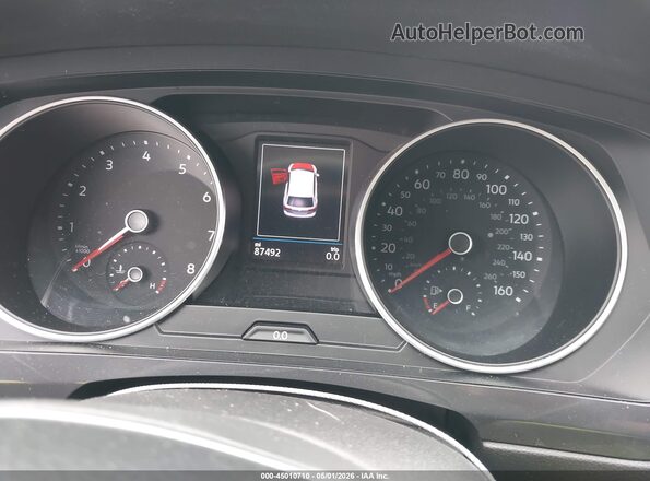 3VV3B7AX6LM082931 2020 VOLKSWAGEN TIGUAN Gray Widok tylnych siedzeń