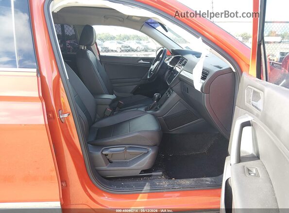 3VV3B7AX7KM152399 2019 VOLKSWAGEN TIGUAN Orange Vista interior delantera