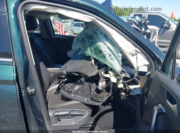 3VV3B7AX8KM040503 2019 VOLKSWAGEN TIGUAN Зеленый 