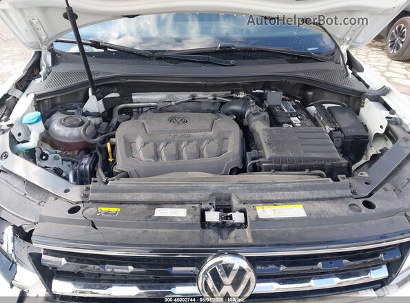 3VV3B7AX8MM123643 2021 VOLKSWAGEN TIGUAN White Вид ззаду