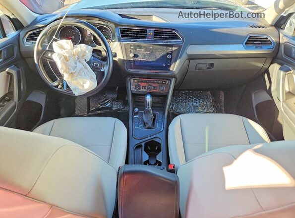 3VV3B7AX9KM137595 2019 VOLKSWAGEN TIGUAN Бирюзовый Вид панели приборов