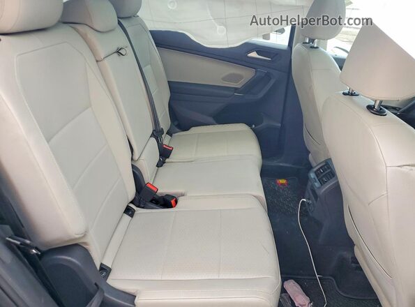3VV3B7AX9LM023789 2020 VOLKSWAGEN TIGUAN Gray 