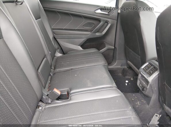 3VV3B7AX9NM016764 2022 VOLKSWAGEN TIGUAN Silver 