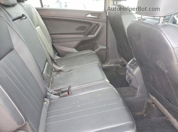 3VV3B7AX9RM066604 2024 VOLKSWAGEN TIGUAN Серебряный Вид задней части салона