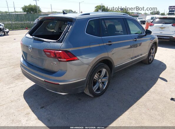 3VV4B7AX0JM195789 2018 VOLKSWAGEN TIGUAN Серый Задняя правая четверть