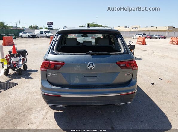 3VV4B7AX0JM195789 2018 VOLKSWAGEN TIGUAN Серый 