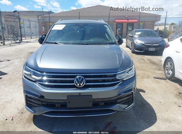 3VV4B7AX0NM050824 2022 VOLKSWAGEN TIGUAN Gray 