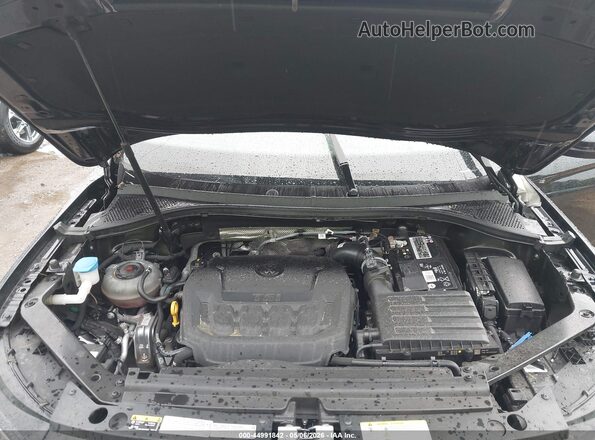 3VV4B7AX1NM119567 2022 VOLKSWAGEN TIGUAN Black Widok z tyłu