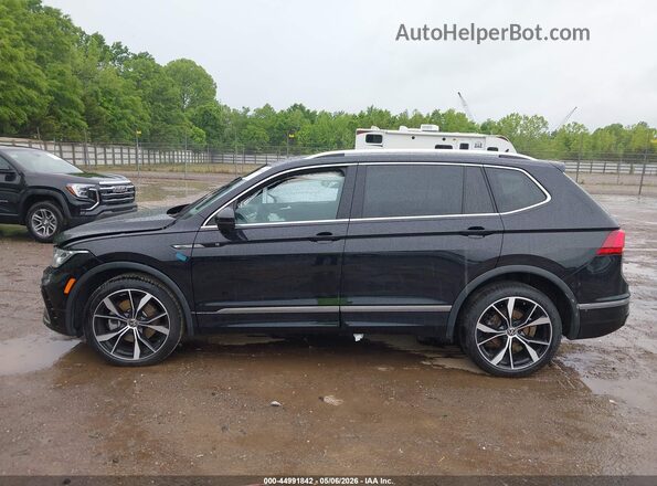 3VV4B7AX1NM119567 2022 VOLKSWAGEN TIGUAN Black Widok wnętrza z tyłu