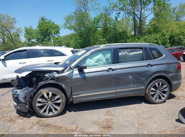 3VV4B7AX3LM108261 2020 VOLKSWAGEN TIGUAN Серый Вид задней части салона