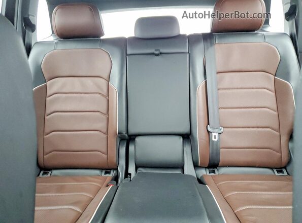 3VV4B7AX4NM096673 2022 VOLKSWAGEN TIGUAN Черный 