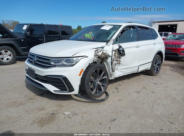 3VV4B7AX8RM158792 2024 VOLKSWAGEN TIGUAN White წინა მარცხენა ხედი სამი მეოთხედიდან