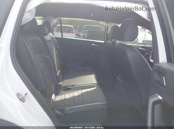 3VV4B7AX8RM158792 2024 VOLKSWAGEN TIGUAN White VIN კოდის სტიკერის ხედი