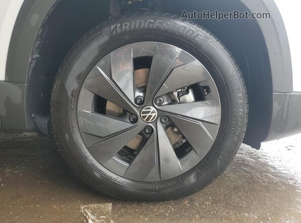 3VV5C7B21TM017736 2026 VOLKSWAGEN TAOS White 